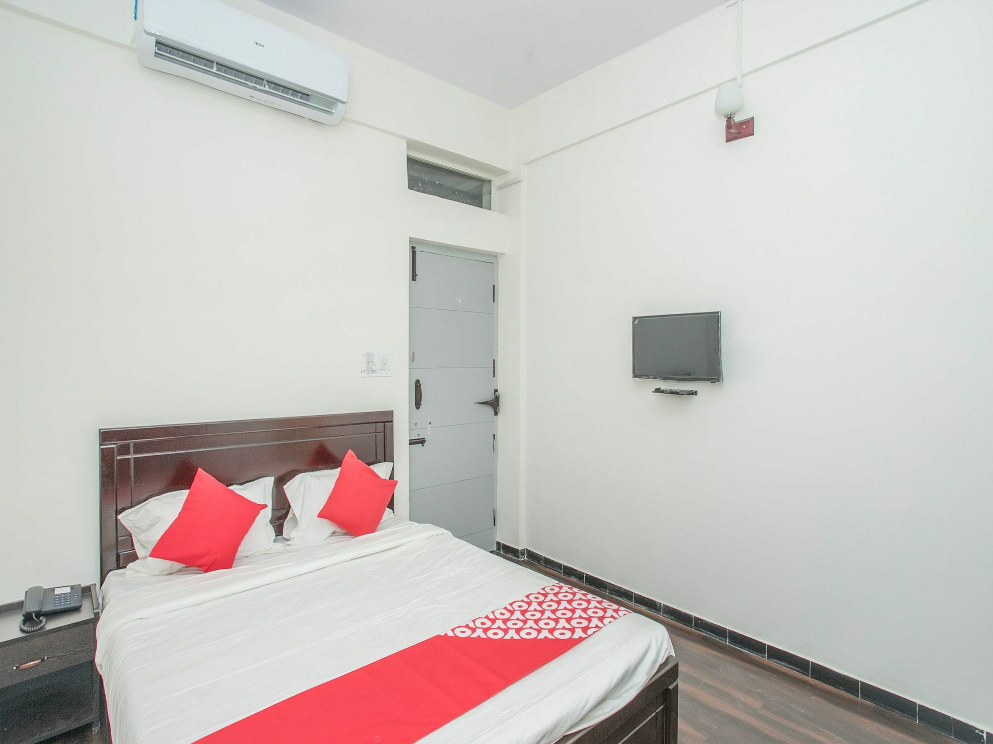 Oyo 14430 Sunshine Grand Ξενοδοχείο Μπανγκαλόρ Εξωτερικό φωτογραφία