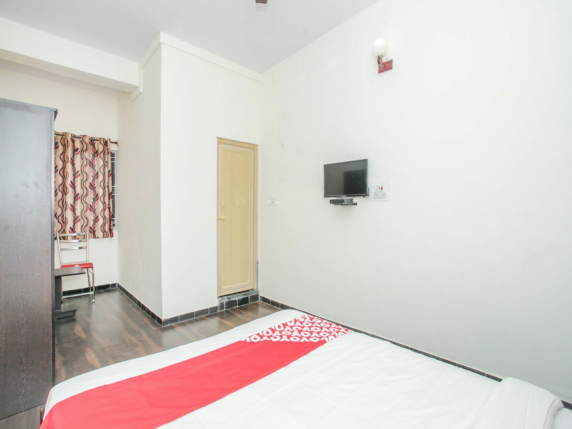 Oyo 14430 Sunshine Grand Ξενοδοχείο Μπανγκαλόρ Εξωτερικό φωτογραφία