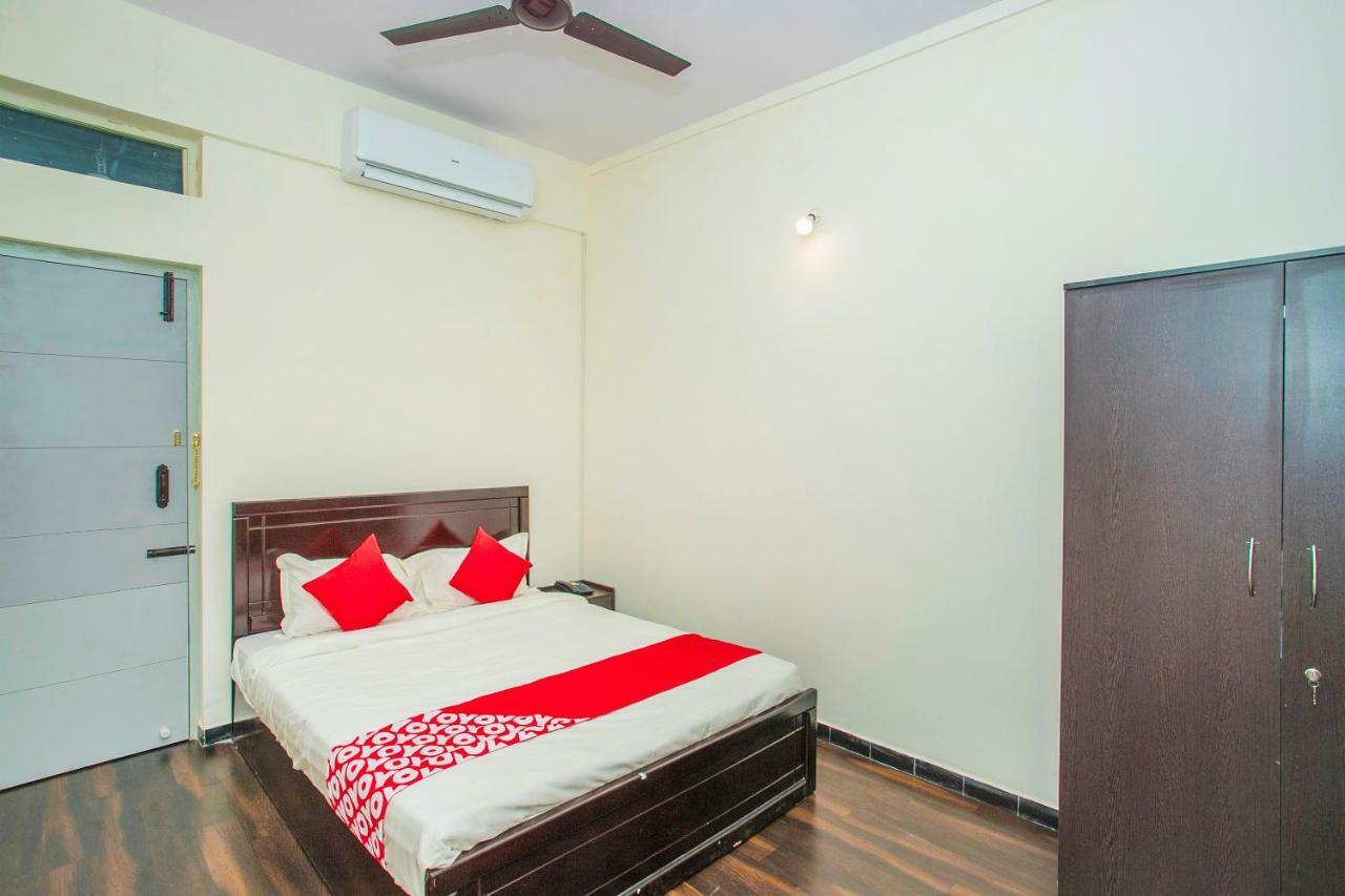 Oyo 14430 Sunshine Grand Ξενοδοχείο Μπανγκαλόρ Εξωτερικό φωτογραφία